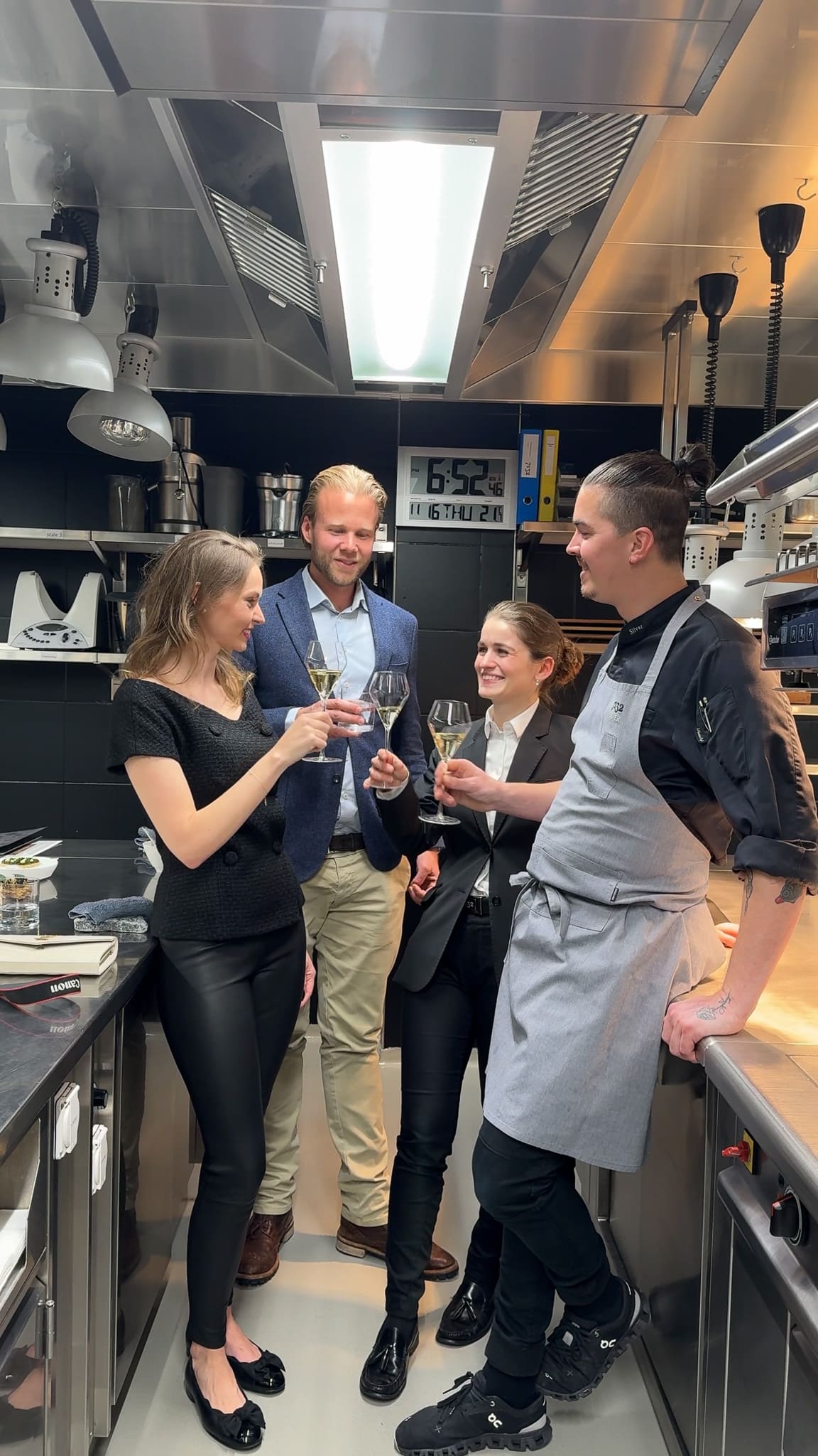 7132 Silver-Restaurant-Switzerland-Vals-Team-Kitchen Groupphoto